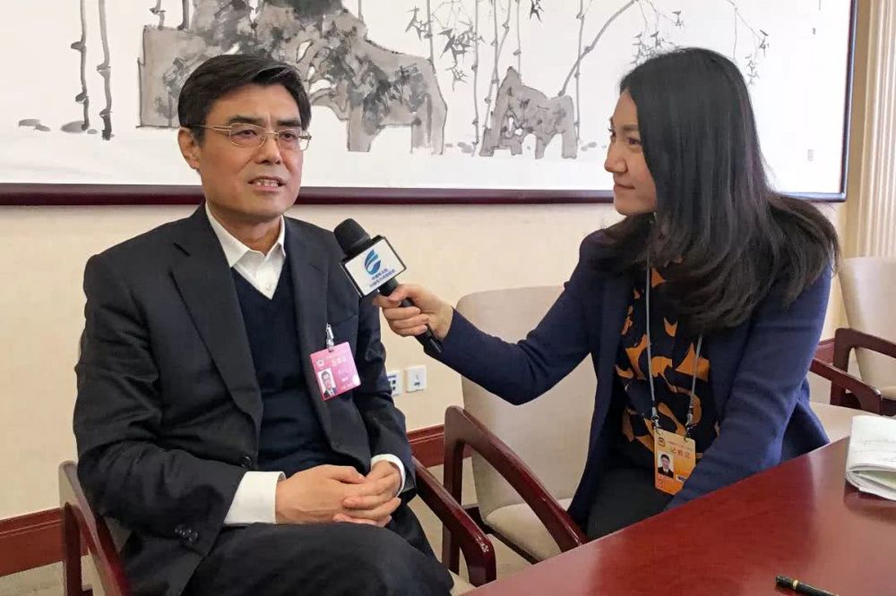 當好能源轉(zhuǎn)型與清潔發(fā)展排頭兵——訪全國政協(xié)委員，中國華能集團有限公司董事長、黨組書記舒印彪