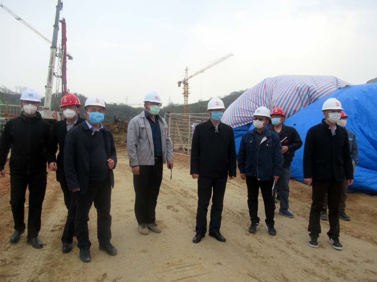 皖能環(huán)?？偨?jīng)理張為義到安徽電建一公司合肥龍泉山項(xiàng)目調(diào)研疫情防控和復(fù)工復(fù)產(chǎn)工作