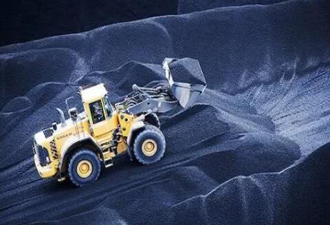 重點(diǎn)用戶不簽長(zhǎng)協(xié)，煤企經(jīng)營(yíng)困難，減產(chǎn)才能自救!