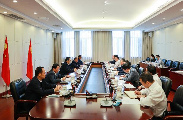 中國能建黨委書記、董事長宋海良拜會貴州省委書記孫志剛