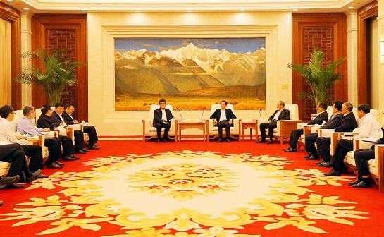 舒印彪拜會云南省委書記陳豪、省長阮成發(fā)