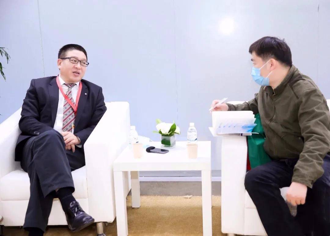 上海電氣金孝龍：面對(duì)平價(jià)時(shí)代的成本壓力，風(fēng)電行業(yè)須因地制宜、因時(shí)制宜