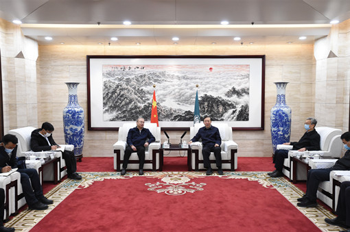 國家電網公司總經理、黨組副書記辛保安會見西藏自治區(qū)副主席張永澤