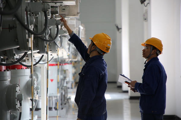 國(guó)網(wǎng)寧海縣供電公司打通三顆“電力心臟”聯(lián)絡(luò)“動(dòng)脈”，提升全域供電可靠性