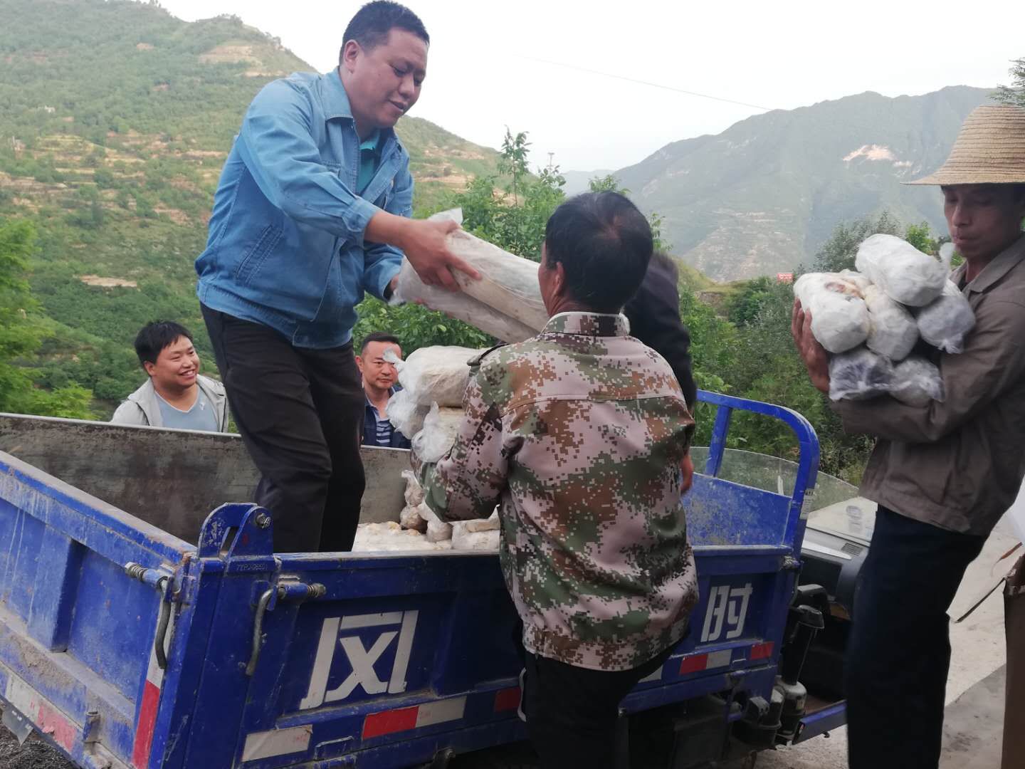 駐村七年，他以實際行動踐行偉大脫貧攻堅精神——記國網(wǎng)甘肅省電力公司駐村前線指揮部負責人趙宣安