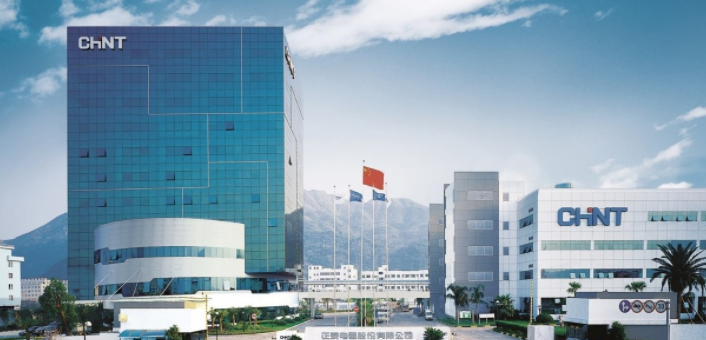 “十四五”光伏進(jìn)入超常規(guī)發(fā)展期，新一線品牌有望彎道超車