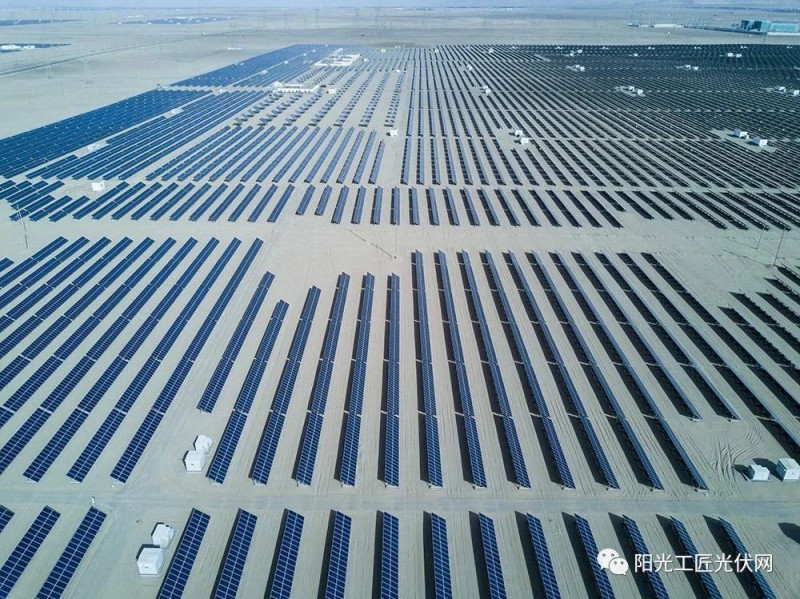 面積接近一個(gè)新加坡！青海塔拉灘光伏電站照亮“陽(yáng)光之路”