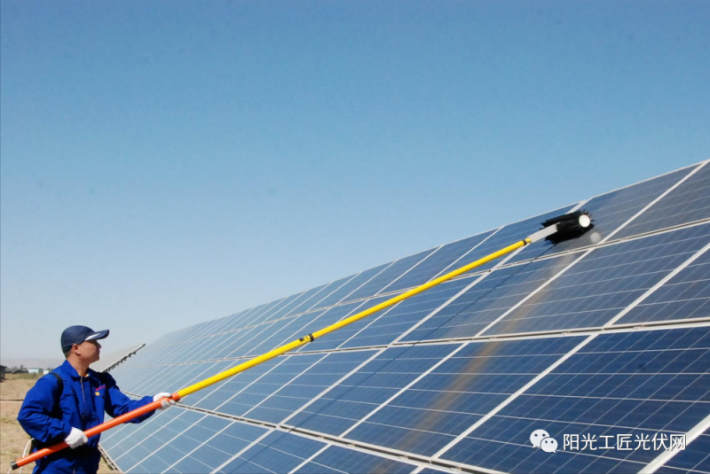 面積接近一個(gè)新加坡！青海塔拉灘光伏電站照亮“陽(yáng)光之路”