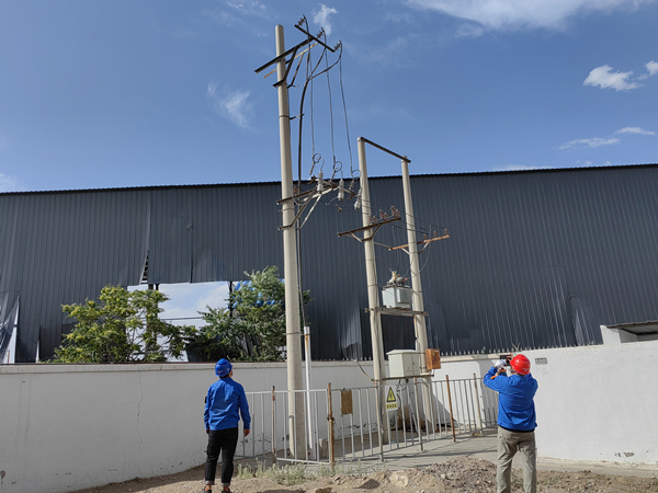 烏海市千里山供電分公司：加強(qiáng)標(biāo)準(zhǔn)作業(yè)管控，筑牢安全生產(chǎn)理念