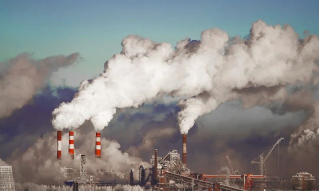 全球進(jìn)入“燒烤”模式：氣候變暖前所未有，能源轉(zhuǎn)型卻面臨挑戰(zhàn)……