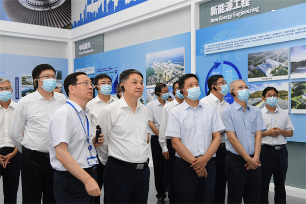 華電集團(tuán)黨組書記、董事長溫樞剛與東方電氣黨組書記、董事長俞培根舉行會(huì)談