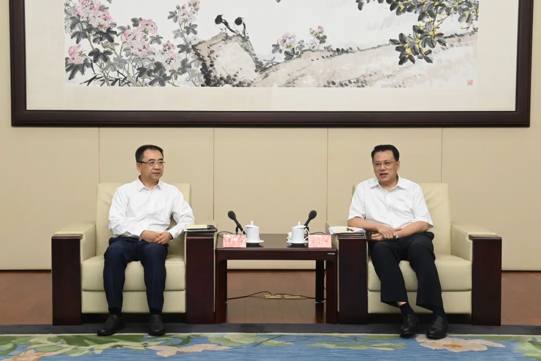 大唐集團(tuán)公司黨組書記、董事長(zhǎng)鄒磊拜會(huì)浙江省委書記、省人大常委會(huì)主任袁家軍