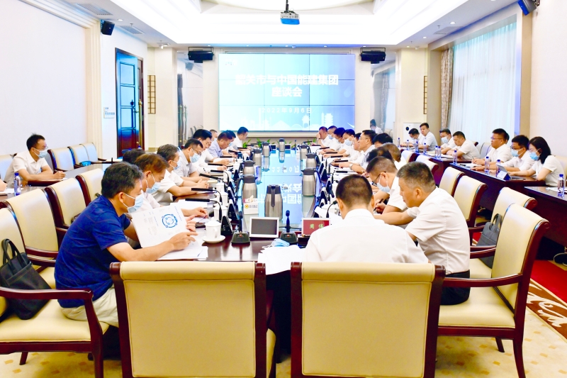 孫洪水與韶關(guān)市委書記、市長(zhǎng)陳少榮會(huì)談