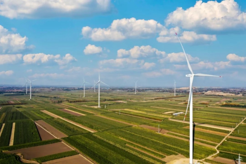 山東省首個高鐵“新能源+廢坑治理”鄉(xiāng)村綠色風項目成功并網發(fā)電