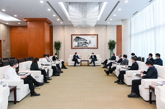 華能集團(tuán)總經(jīng)理、黨組副書(shū)記鄧建玲會(huì)見(jiàn)沈鼓集團(tuán)董事長(zhǎng)戴繼雙