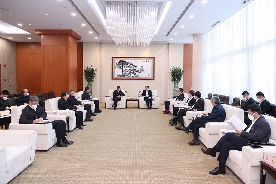 華能集團(tuán)董事長(zhǎng)溫樞剛、總經(jīng)理鄧建玲會(huì)見云南省常務(wù)副省長(zhǎng)劉非、副省長(zhǎng)岳修虎