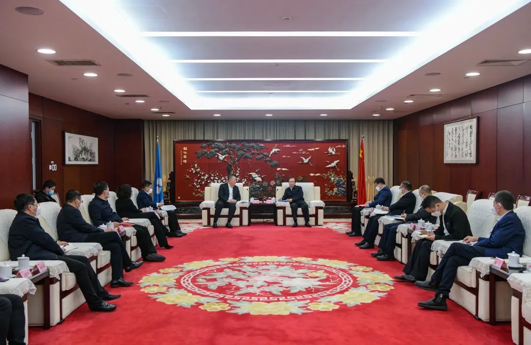 華電集團(tuán)黨組書記、董事長江毅會(huì)見鐵嶺市委書記、市人大常委會(huì)主任宋誠