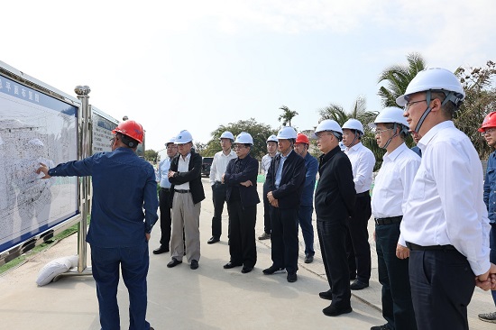 華能集團外部董事到海南分公司及昌江、石島灣核電基地調研