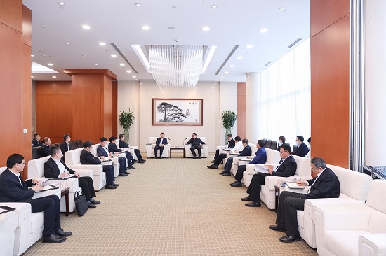 華能集團有限公司總經理、黨組副書記鄧建玲會見淄博市委書記馬曉磊