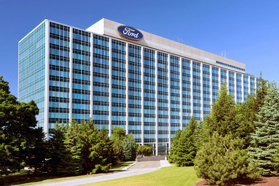 從未破產(chǎn)過的福特汽車，困在新能源時代