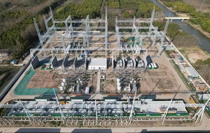 國網(wǎng)上海電力全面推動上海電網(wǎng)建設(shè)向智慧、綠色、低碳方向轉(zhuǎn)變