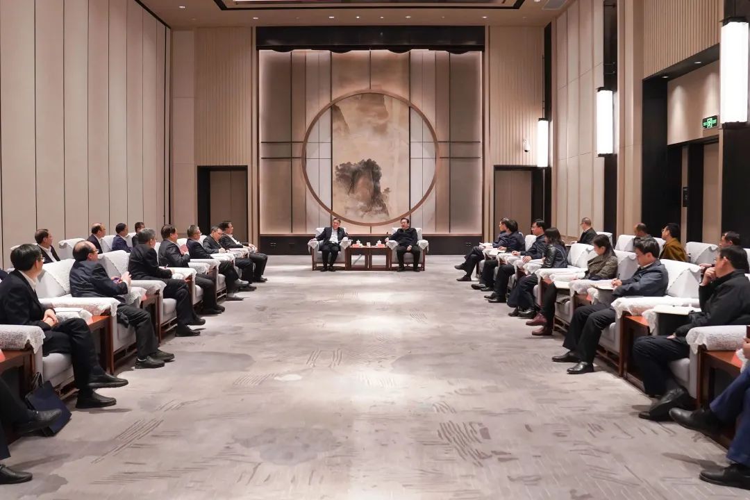 華能集團黨組書記、董事長溫樞剛拜會雄安新區(qū)黨工委書記、管委會主任張國華