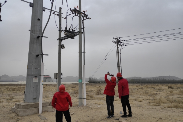 烏海市千里山供電公司：落實(shí)標(biāo)準(zhǔn)應(yīng)用，筑牢安全理念