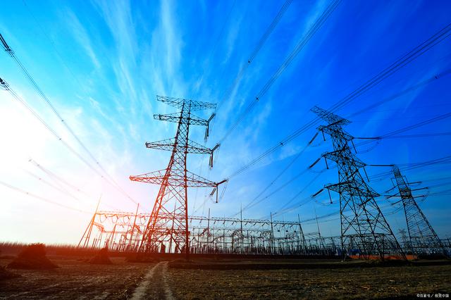 電力行業(yè)中期策略：煤電周期上行在途，電改引領(lǐng)價(jià)值重估