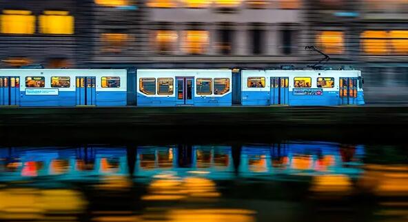 0排放!國產(chǎn)氫能源列車來了：時(shí)速160、600公里續(xù)航