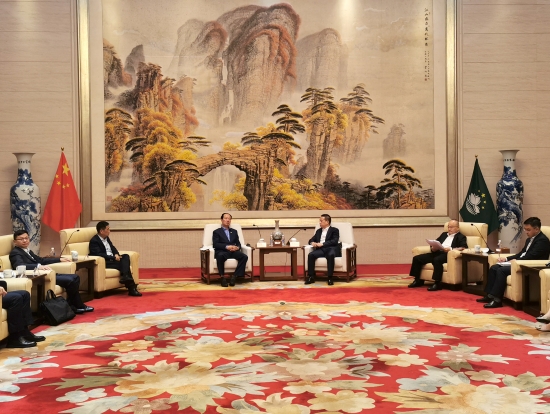 中國(guó)電建黨委書(shū)記、董事長(zhǎng)丁焰章拜會(huì)中央政府駐澳門(mén)聯(lián)絡(luò)辦公室副主任黃柳權(quán)