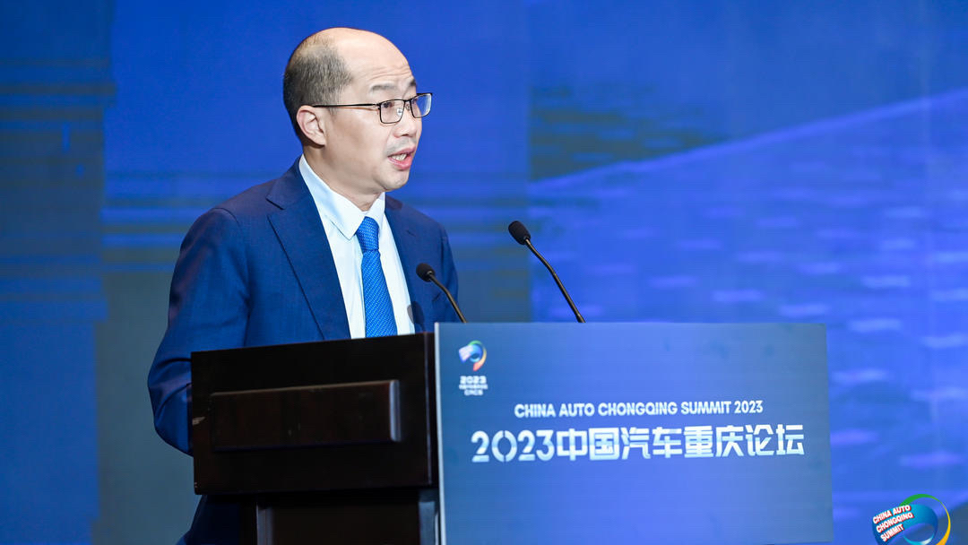 東風(fēng)汽車陳昊：大力實施“轉(zhuǎn)型升級三年行動”，積極搶占新能源汽車發(fā)展制高點
