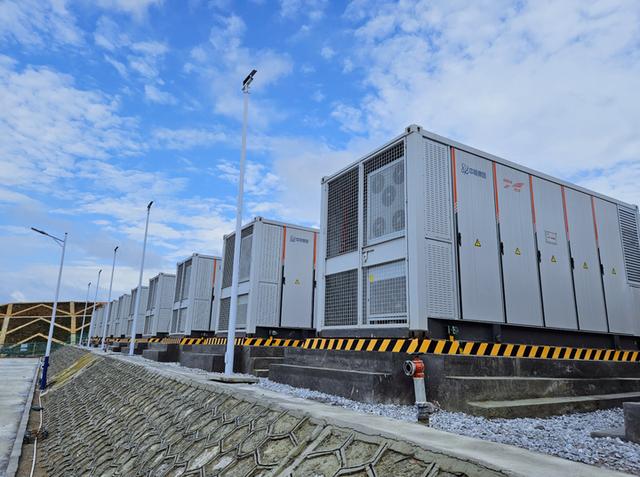 貴州首個大型獨立共享儲能電站并網(wǎng)發(fā)電，具有什么重要意義?為當(dāng)?shù)貛砟男└淖?