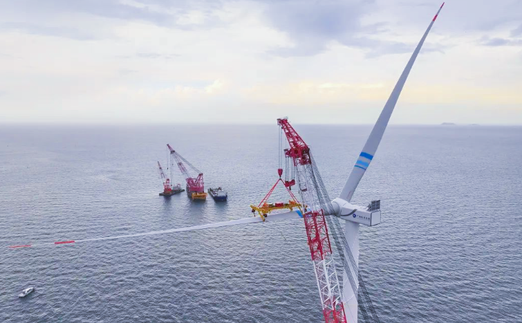 巨力索具助力廣西首個海上風(fēng)電項目首臺風(fēng)機(jī)順利吊裝