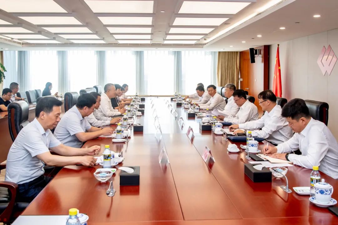 國家能源集團(tuán)黨組書記、董事長劉國躍會(huì)見包頭市委副書記、市長張銳