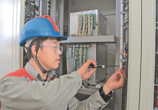 成子明： 在檢修一線(xiàn)快速成長(zhǎng)“挑大梁”