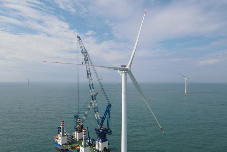 24小時！金風科技再次刷新海上超大容量機組吊裝紀錄！