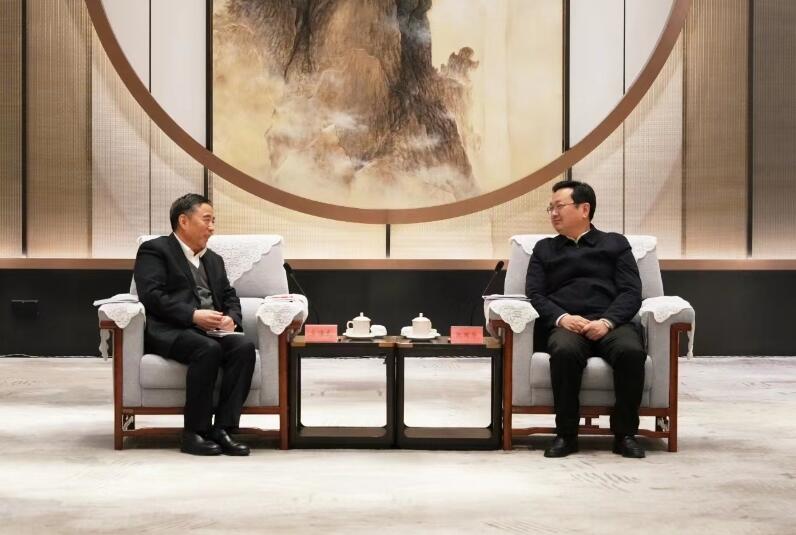 中國(guó)能建黨委書(shū)記、董事長(zhǎng)宋海良拜會(huì)河北省委常委，雄安新區(qū)黨工委書(shū)記、管委會(huì)主任張國(guó)華并開(kāi)展實(shí)地考察