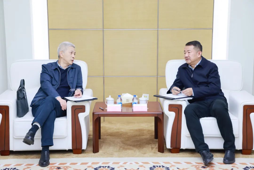 中國一重集團(tuán)黨委書記、董事長徐鵬一行拜訪大唐環(huán)境黨委書記、董事長朱利明