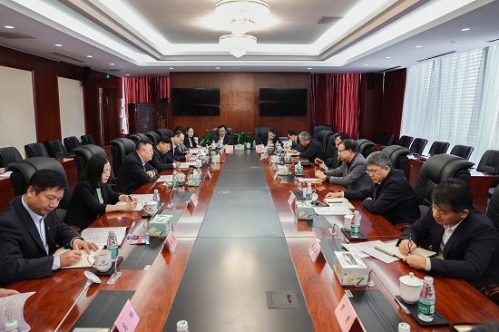 華能集團(tuán)總經(jīng)理、黨組副書記鄧建玲拜訪中國進(jìn)出口銀行黨委副書記、行長任生俊