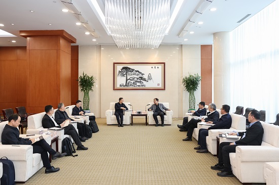 華能集團(tuán)總經(jīng)理、黨組副書記鄧建玲會見蘇州市委常委、昆山市委書記周偉