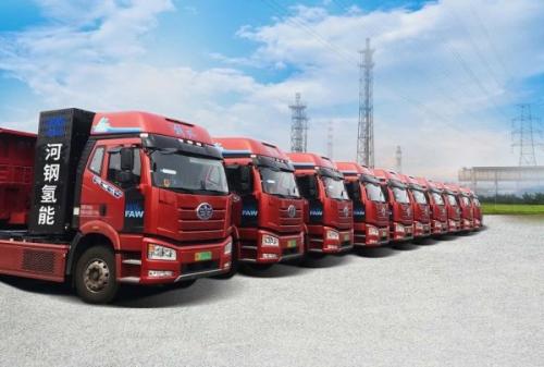 河鋼首座商業(yè)化氫油綜合站投入試運(yùn)營(yíng)近日，河鋼工業(yè)技術(shù)建設(shè)的河鋼首座商業(yè)化氫油綜合站正式投入試運(yùn)營(yíng)。新投入運(yùn)營(yíng)的商業(yè)化氫油綜合站采用35MPa加氫工藝，擁有1000kg/d的加氫能力。  這是河鋼工業(yè)技