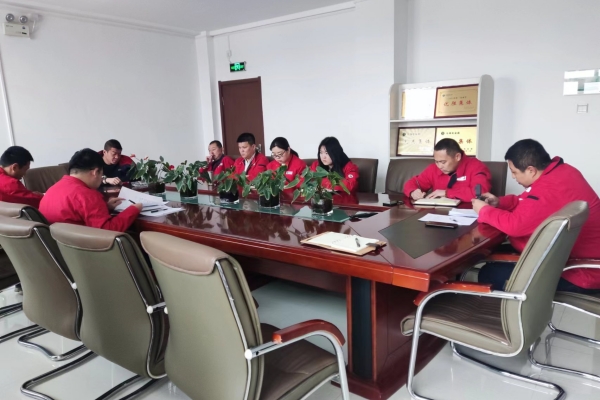 內(nèi)蒙古電力集團烏海千里山供電公司：嚴明紀律，廉潔過節(jié)