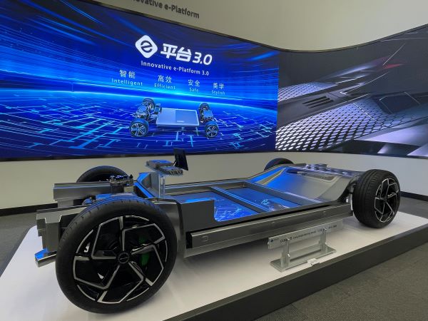 “新能源汽車第一城”再易主，深圳大幅超車，還有這些城市在踩油門(mén)