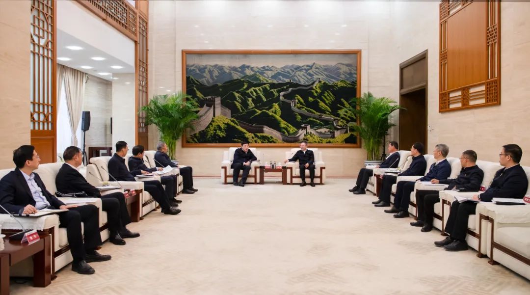 大唐集團(tuán)董事長(zhǎng)、黨組書鄒磊與國(guó)家電網(wǎng)董事長(zhǎng)、黨組書記張智剛會(huì)談