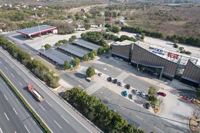 高速公路“雙碳”數(shù)字化正在布局，“浙”里正在打造低碳服務(wù)區(qū)