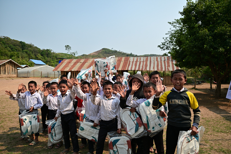 中國能建云南院在老撾開展愛心助學(xué)活動(dòng)