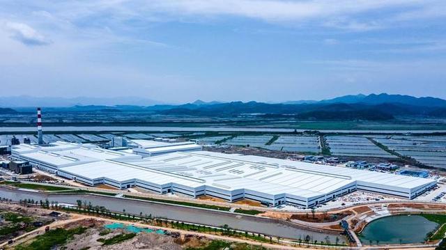 儲(chǔ)能“狂飆”，浙江這個(gè)小縣憑什么在萬(wàn)億賽道里翻盤(pán)?