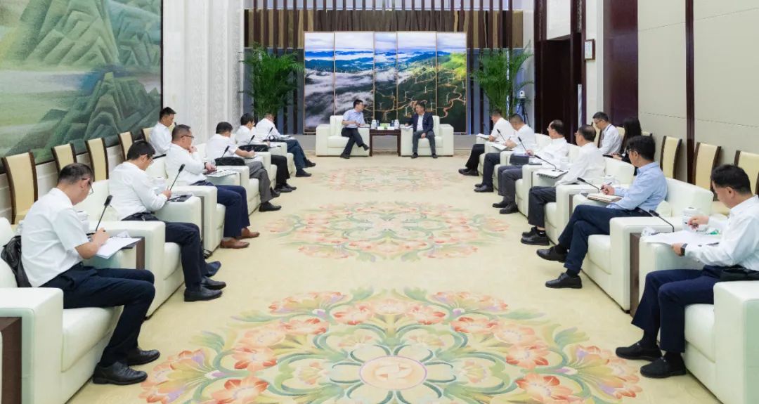 國家電投黨組書記、董事長劉明勝會(huì)見上海電氣黨委書記、董事長吳磊