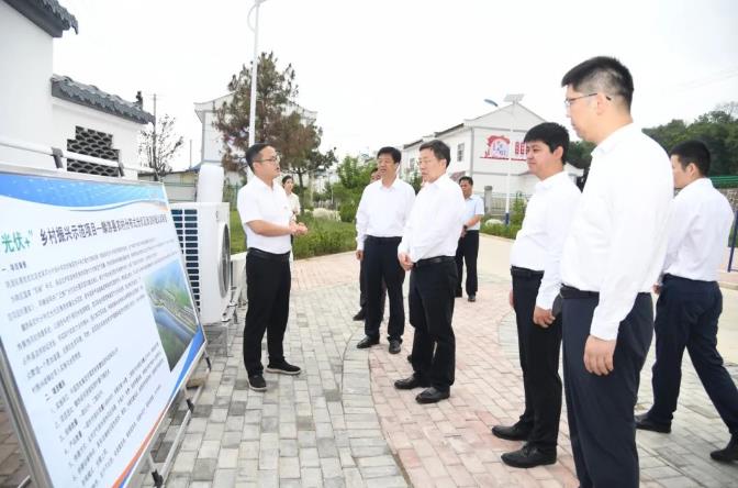 中國電氣裝備黨委書記、董事長李洪鳳赴陜西省麟游縣調研定點幫扶工作