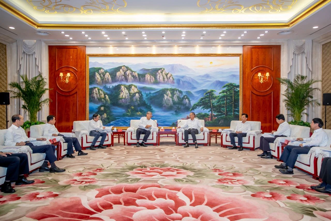 國(guó)家能源集團(tuán)董事長(zhǎng)劉國(guó)躍、總經(jīng)理余兵拜會(huì)寧夏回族自治區(qū)主要領(lǐng)導(dǎo)